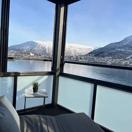 The Arctic Gaze With Free Parking Apartment Tromso