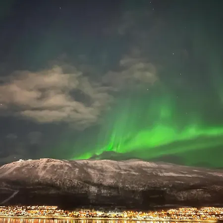 The Arctic Gaze With Free Parking Apartment Tromso