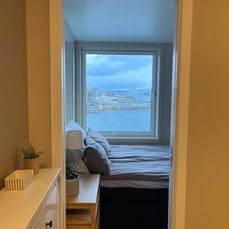 The Arctic Gaze With Free Parking Apartment Tromso